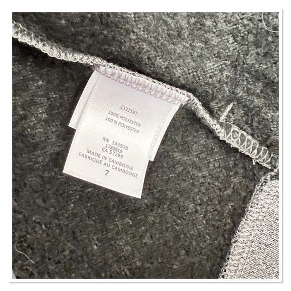 PUMA Kids Zip Closure Hooded Jacket - Picture 4 of 7